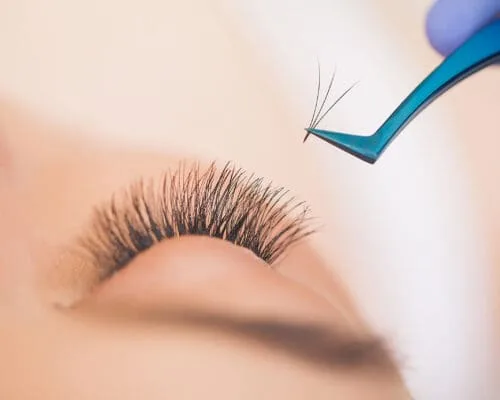 professional stylist lengthening female lashes ma 2023 11 27 04 59 09 utc scaled